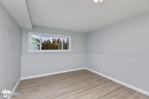 2347 E 72nd Ave, Anchorage, AK 99507 photo 28