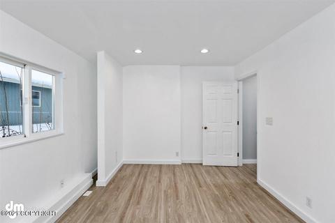 2347 E 72nd Ave, Anchorage, AK 99507 photo 25