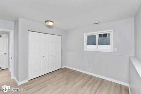 2347 E 72nd Ave, Anchorage, AK 99507 photo 27