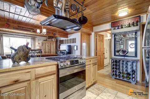 2317 E 49th Ct, Anchorage, AK 99507 photo 5