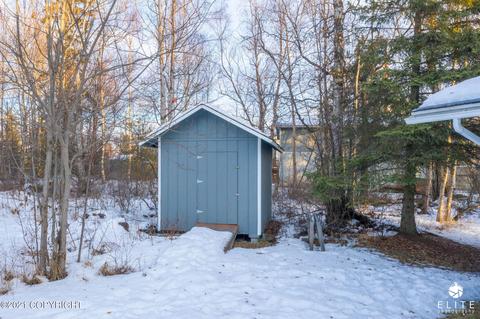 17800 James Way, Eagle River, AK 99577 photo 35