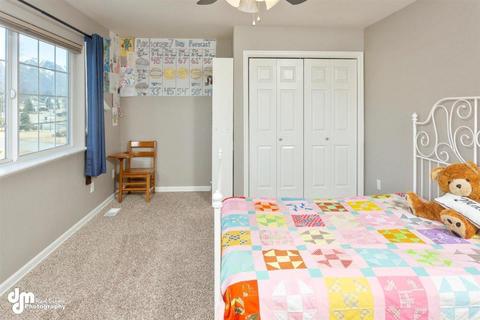 17462 Yellowstone Dr, Eagle River, AK 99577 photo 30
