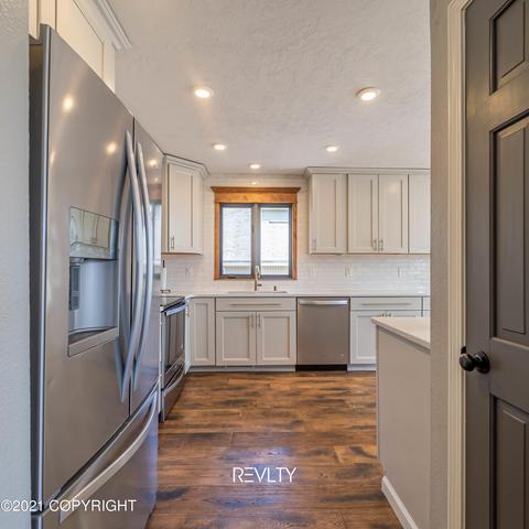 3961 Winchester Loop, Anchorage, AK 99507 photo 8