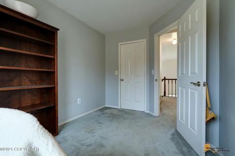 3921 E 86th Ave, Anchorage, AK 99507 photo 32