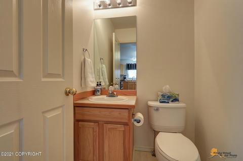 3240 E 64th Ave, Anchorage, AK 99507 photo 24