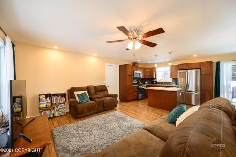 18319 Karta Cir, Eagle River, AK 99577 photo 3