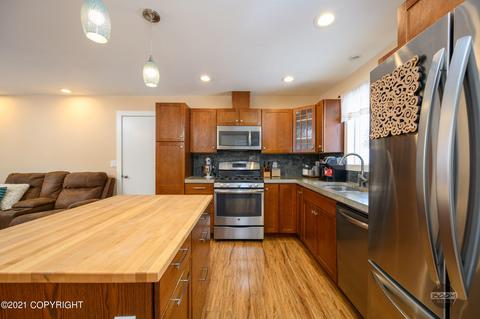 18319 Karta Cir, Eagle River, AK 99577 photo 11
