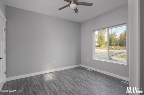 9445 E Arkose Loop, Palmer, AK 99645 photo 5