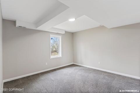10236 Le Doux Ln, Eagle River, AK 99577 photo 31