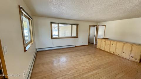 11538 Upper Sunny Cir, Eagle River, AK 99577 photo 8