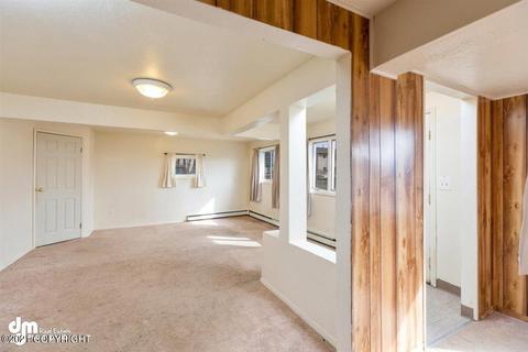 716 Irwin St, Anchorage, AK 99508 photo 6