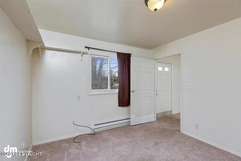 716 Irwin St, Anchorage, AK 99508 photo 18