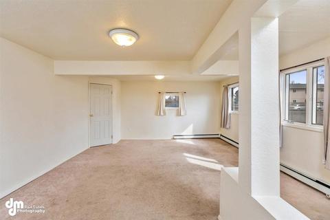 716 Irwin St, Anchorage, AK 99508 photo 5