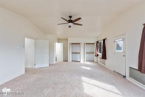 716 Irwin St, Anchorage, AK 99508 photo 11