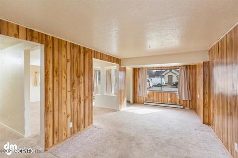 716 Irwin St, Anchorage, AK 99508 photo 7