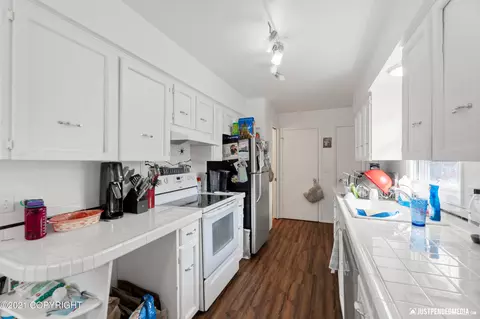 6824 E 16th Ave, Anchorage, AK 99504 photo 12