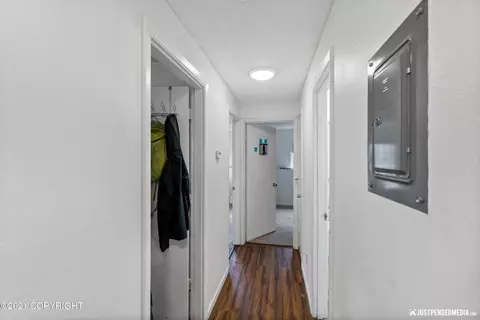 6824 E 16th Ave, Anchorage, AK 99504 photo 20