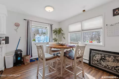 6824 E 16th Ave, Anchorage, AK 99504 photo 10