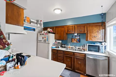 6824 E 16th Ave, Anchorage, AK 99504 photo 26