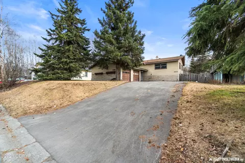 6824 E 16th Ave, Anchorage, AK 99504 photo 3