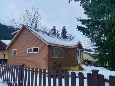 601 Third Ave, Seward, AK 99664 photo 37