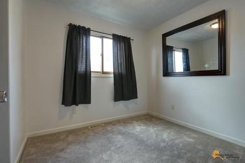 8005 E 36th Ave, Anchorage, AK 99504 photo 22