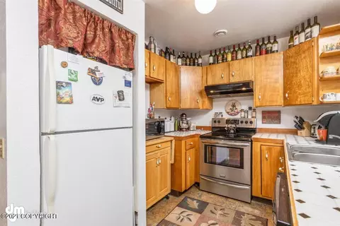 6115 Chevigny St, Anchorage, AK 99502 photo 15