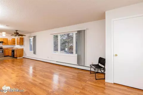 6115 Chevigny St, Anchorage, AK 99502 photo 5