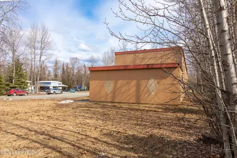 2300 E 49th Ct, Anchorage, AK 99507 photo 21