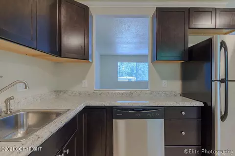 2300 E 49th Ct, Anchorage, AK 99507 photo 9