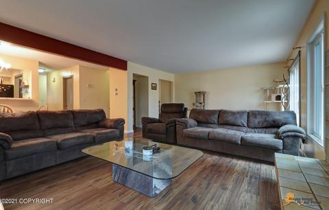 3217 Wiley Post Loop, Anchorage, AK 99517 photo 10