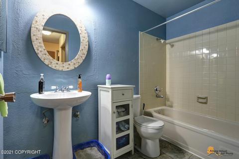 3217 Wiley Post Loop, Anchorage, AK 99517 photo 14