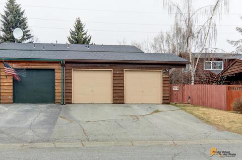 3217 Wiley Post Loop, Anchorage, AK 99517 photo 2