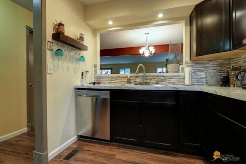3217 Wiley Post Loop, Anchorage, AK 99517 photo 5