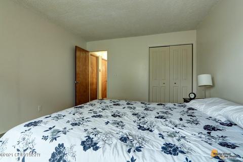 3217 Wiley Post Loop, Anchorage, AK 99517 photo 21