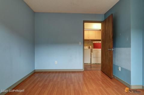 3217 Wiley Post Loop, Anchorage, AK 99517 photo 13