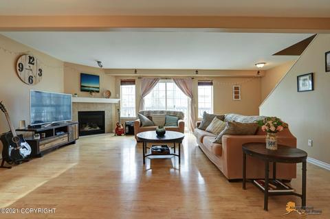 5239 E 26th Ave # 5239, Anchorage, AK 99504 photo 3