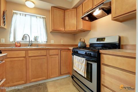 5239 E 26th Ave # 5239, Anchorage, AK 99504 photo 9