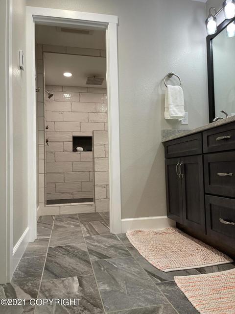 9926 Afognak Cir, Eagle River, AK 99577 photo 27
