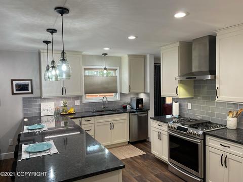 9926 Afognak Cir, Eagle River, AK 99577 photo 2