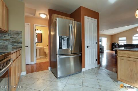 2112 Casey Cusack Loop, Anchorage, AK 99515 photo 9
