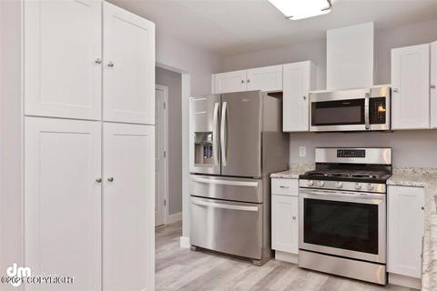 12325 Crested Butte Dr, Eagle River, AK 99577 photo 8