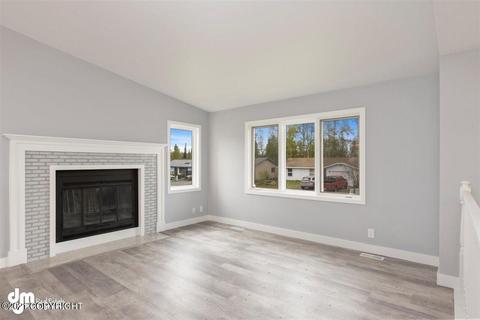 12325 Crested Butte Dr, Eagle River, AK 99577 photo 4