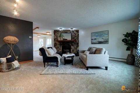 6437 Hampton Dr, Anchorage, AK 99504 photo 6