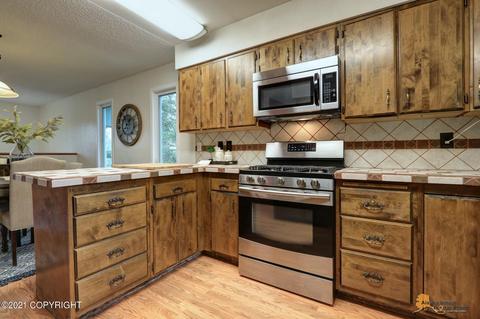 6437 Hampton Dr, Anchorage, AK 99504 photo 19
