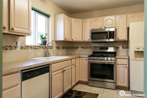 3773 Image Dr, Anchorage, AK 99504 photo 2