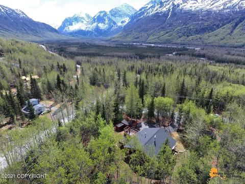30319 List Cir, Eagle River, AK 99577 photo 21