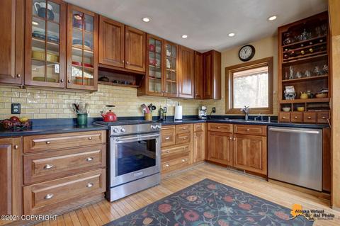 30319 List Cir, Eagle River, AK 99577 photo 14