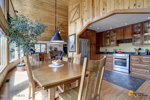 30319 List Cir, Eagle River, AK 99577 photo 13