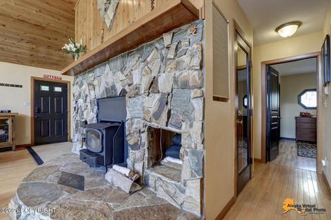 30319 List Cir, Eagle River, AK 99577 photo 20